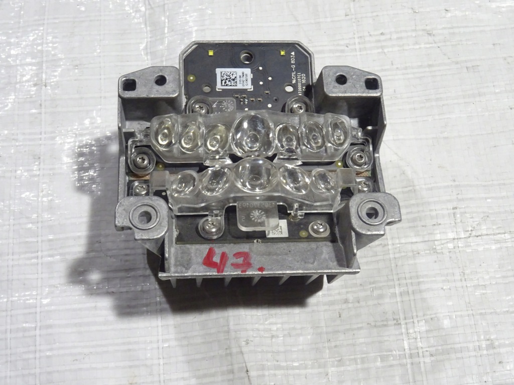 фото №1, Модуль led лампы перед vw tiguan ii 2 touran 5t0