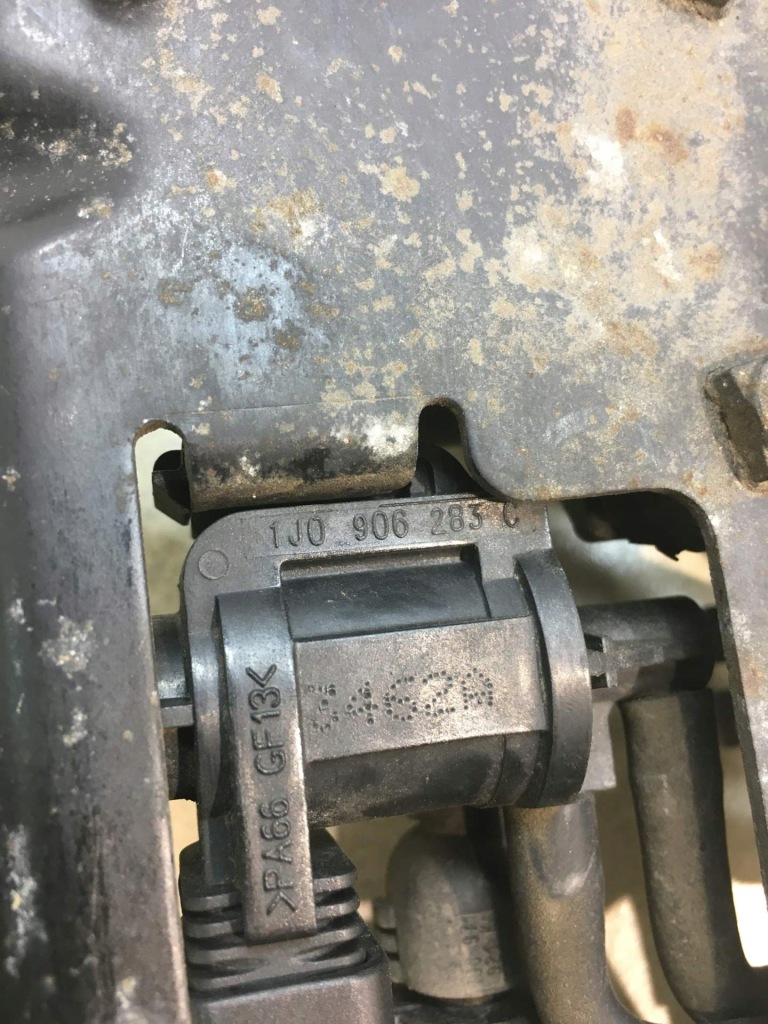 фото №8, Клапан вакуумa sharan fl 1.9 tdi 7m3133778aa