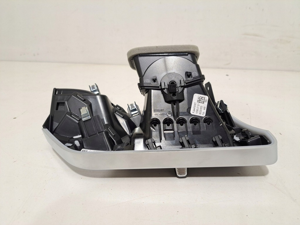 фото №13, Рамка решётки обдув bmw x6 g06 9634829