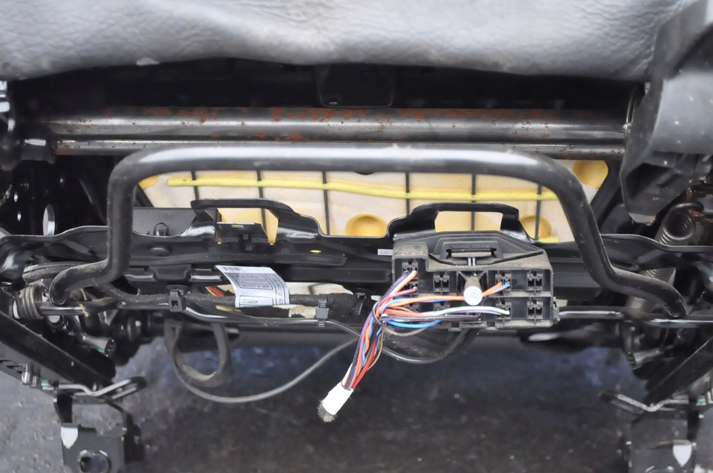 фото №9, Volvo xc70 ii сидіння водія підігріваємий