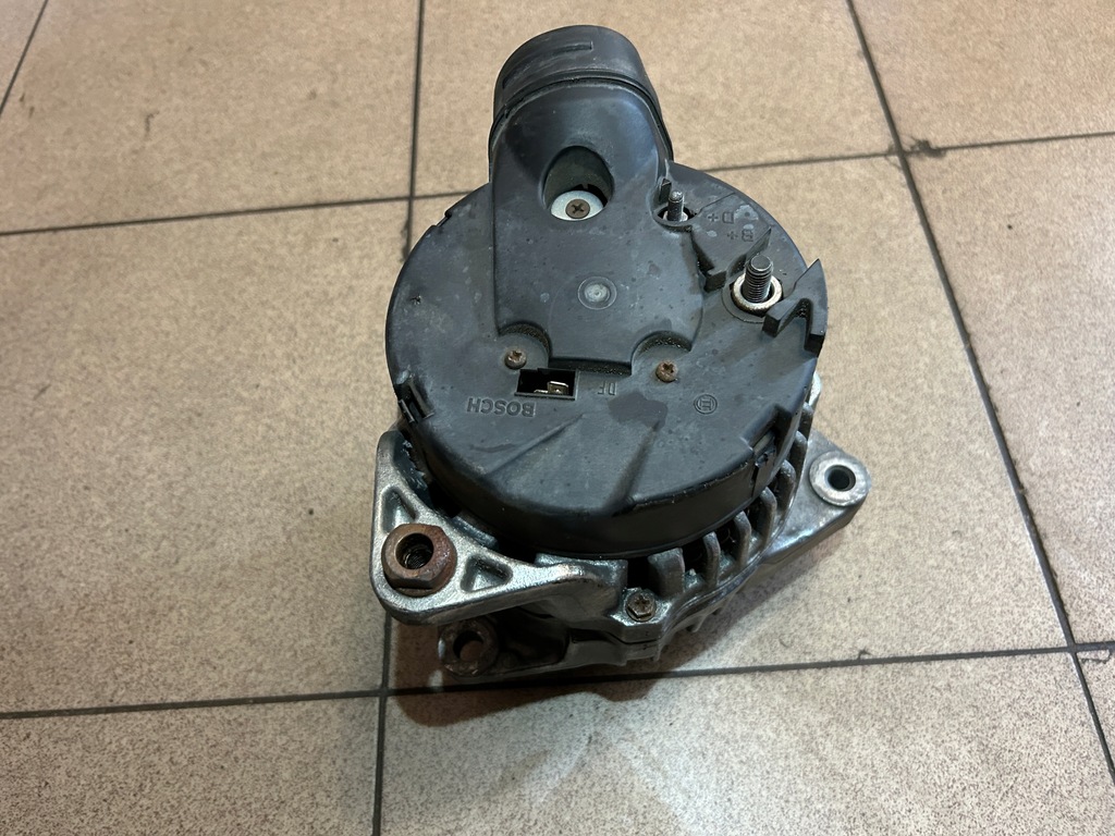 фото №9, Генератор audi a8 s8 d2 a6 s6 c5 4.2 v8