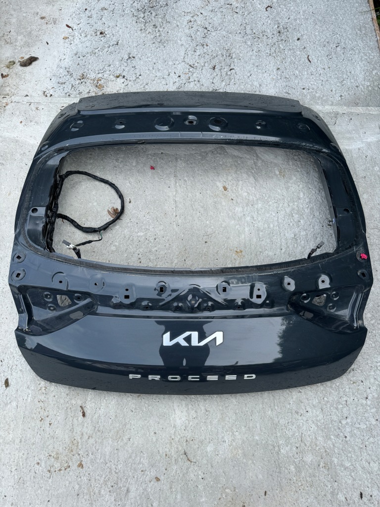 фото №1, Кришка багажника багажника kia proceed iii