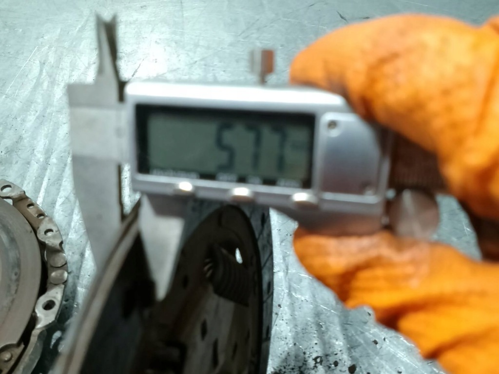 фото №7, Колесо маховик vw polo 9n lift 1.4 tdi 045105273d