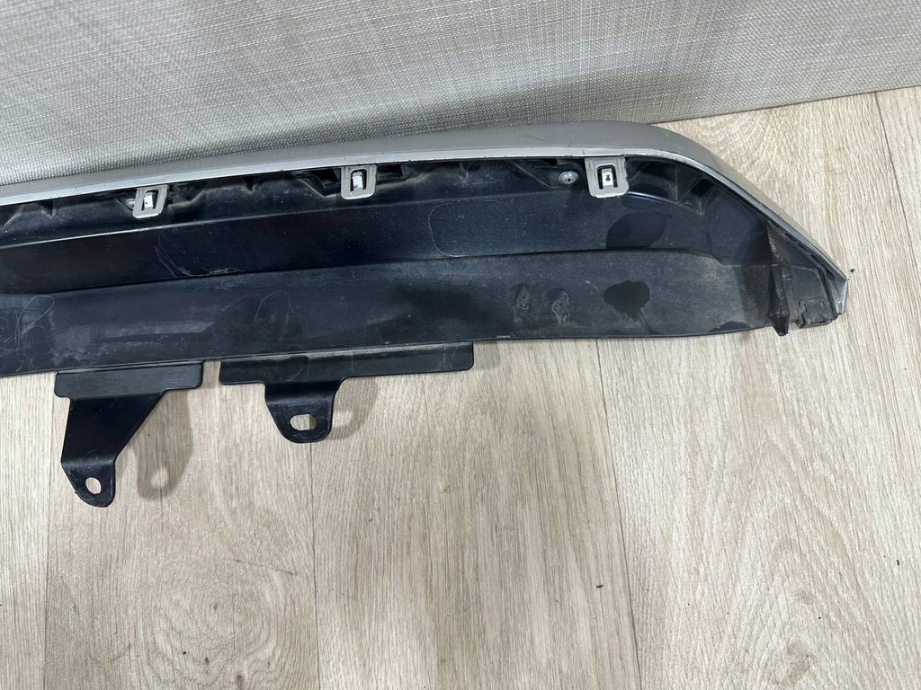 фото №13, Накладка спойлер диффузор бампера задняя lexus ct 76092-76010