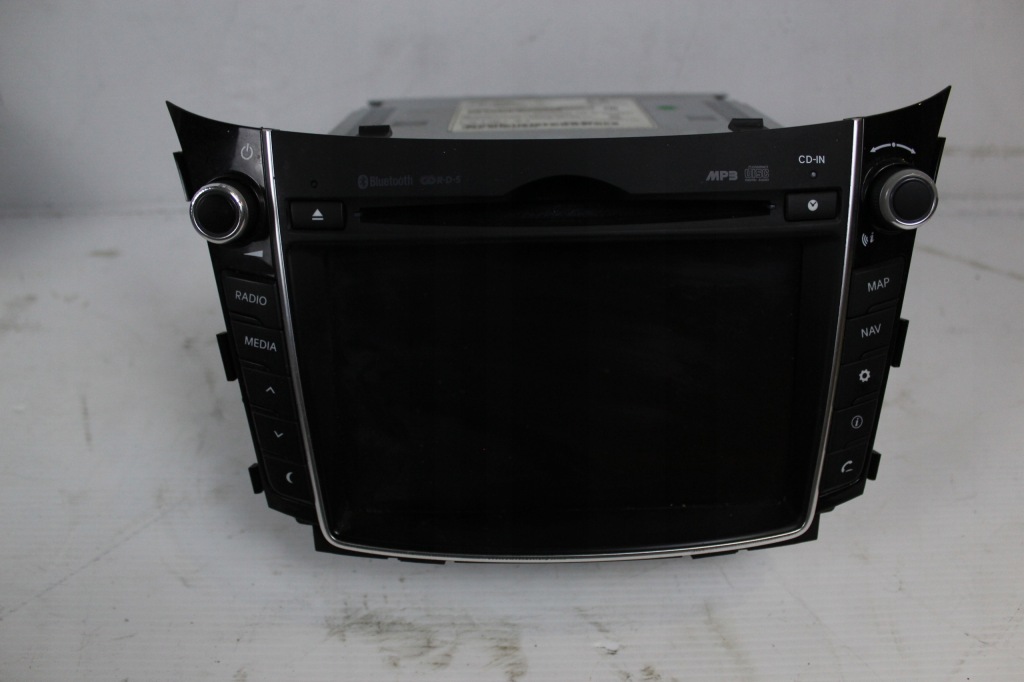 Hyundai i30 2 11-17 рестайлинг  комплектная навигация радио gps Оригинал