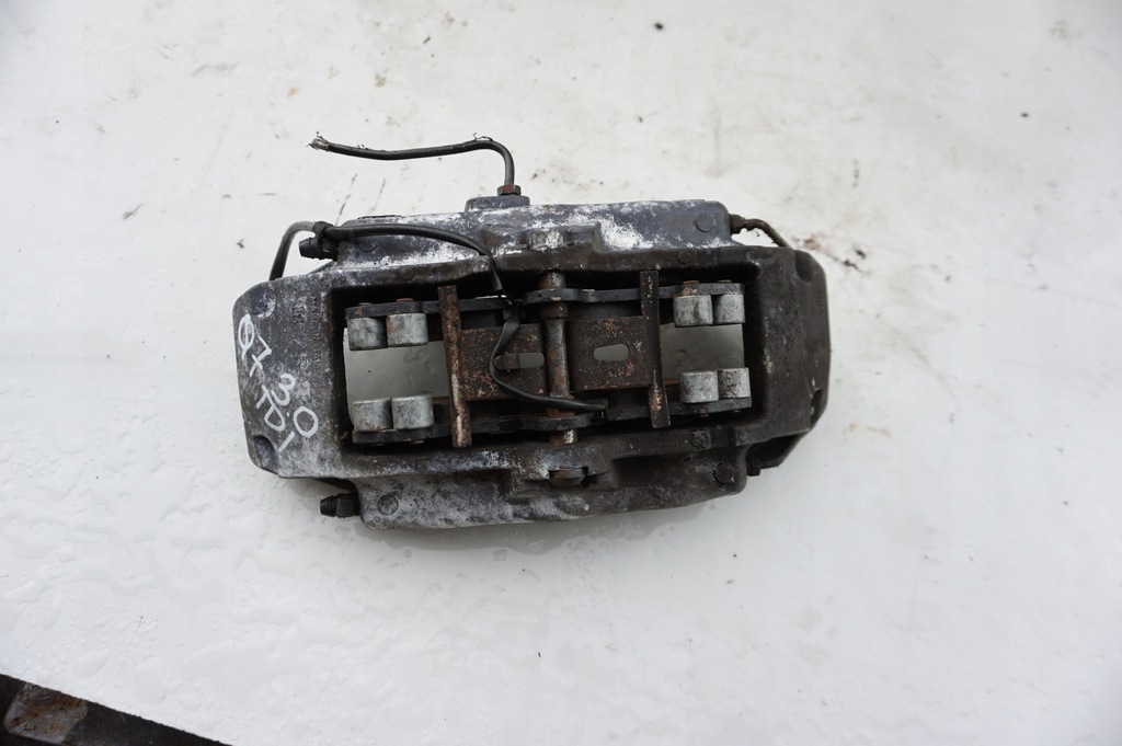 фото №1, Супорт правий перед brembo audi q7 4l 3.0 tdi