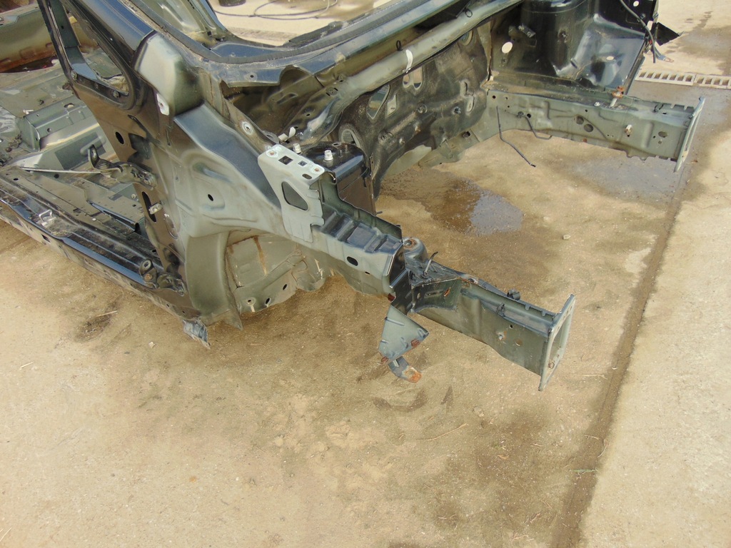 фото №7, Четверть перед передняя правая ford b-max kc dc разные цвета