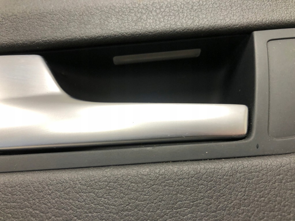 фото №5, Обшивка двері лівий задня audi a4 b8 8k0867305