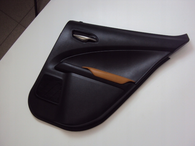 фото №2, Обивка дверь правый задняя lexus ux 2019 r