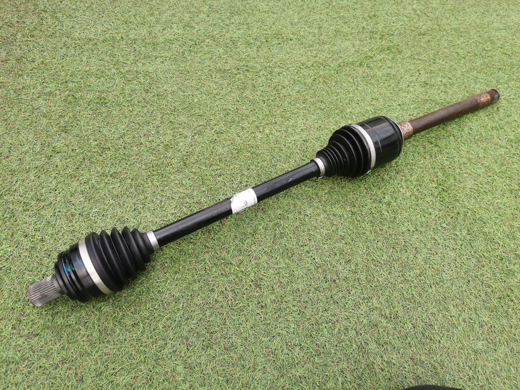 фото №1, Mercedes 167 gle gls приводной вал правая перед