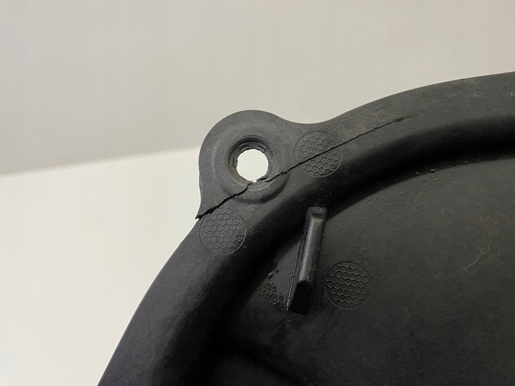 фото №4, Audi r8 4s0 левая защита дверь 4s0837103a