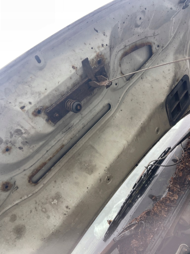 Капот кришка двигуна mascot mascott 98-04rok 2.8 Оригінал