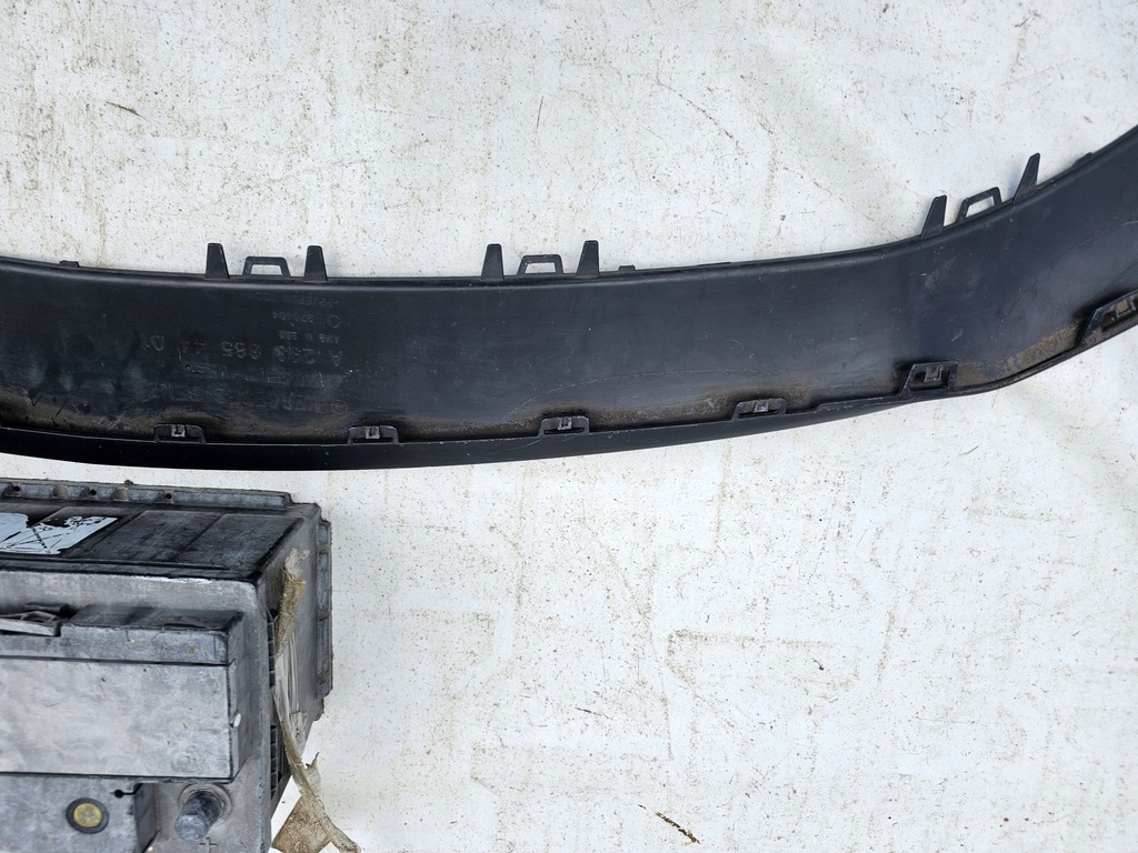 фото №12, Спойлер dół бампера перед mercedes eqc w293 amg