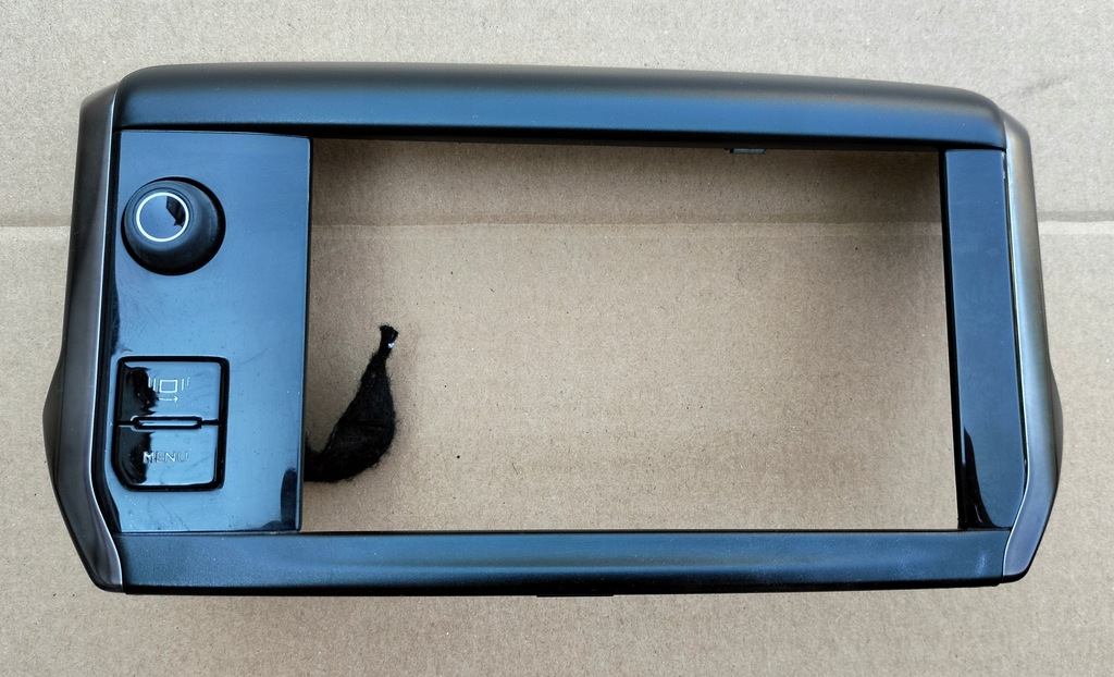 фото №1, Peugeot 2008 рамка навигации