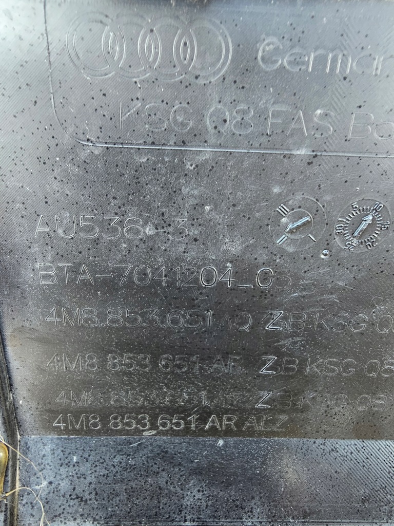 фото №14, Решётка радиатора audi q8 sq8 4m8853651 решётка радиатора радиатора хороший