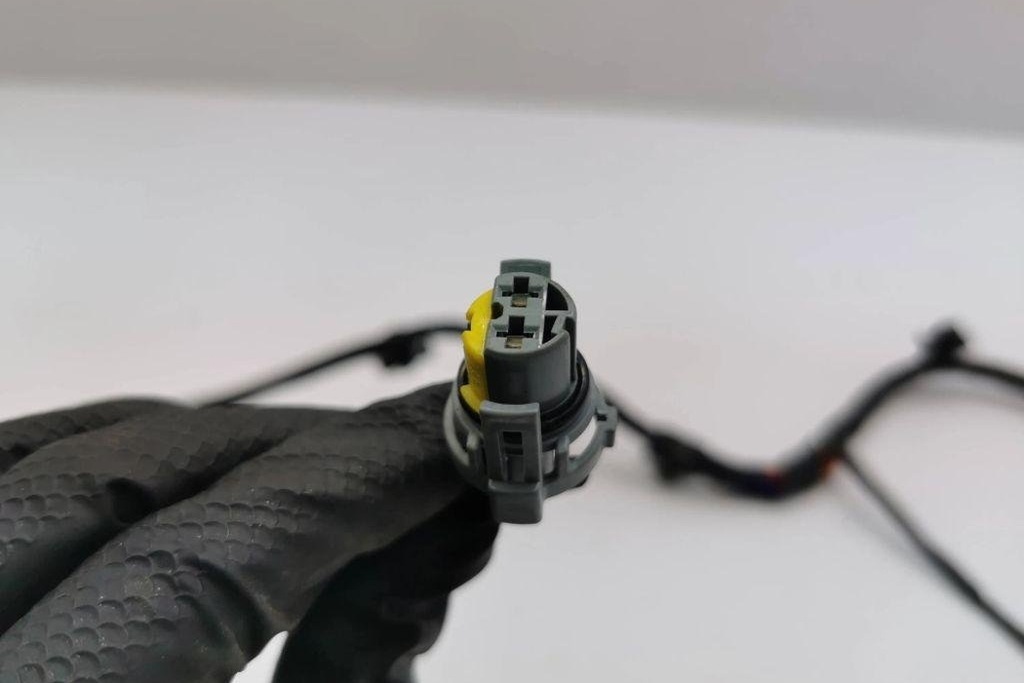 фото №7, Джгут задніх правих двері hyundai ix35 lm, el, elh 916602y030 1.7l