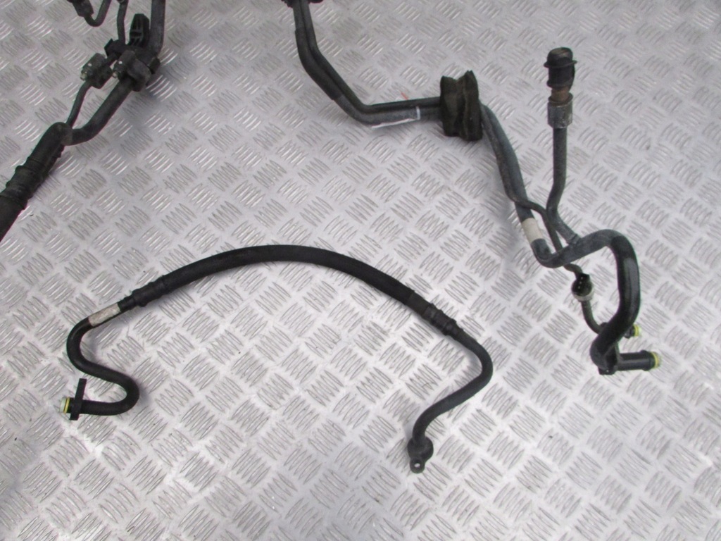 фото №3, Провода кондиционера 2.4 d5 volvo s80 ii 07r