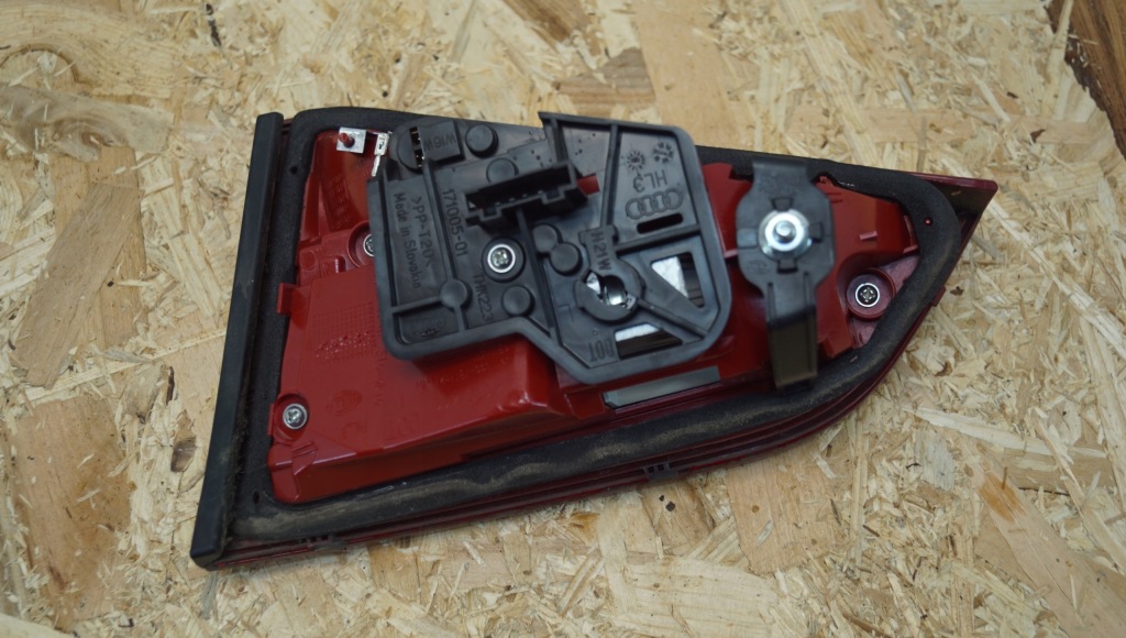 Фара лівий задній audi a4 b8 седан led 8k5945093k Ціна