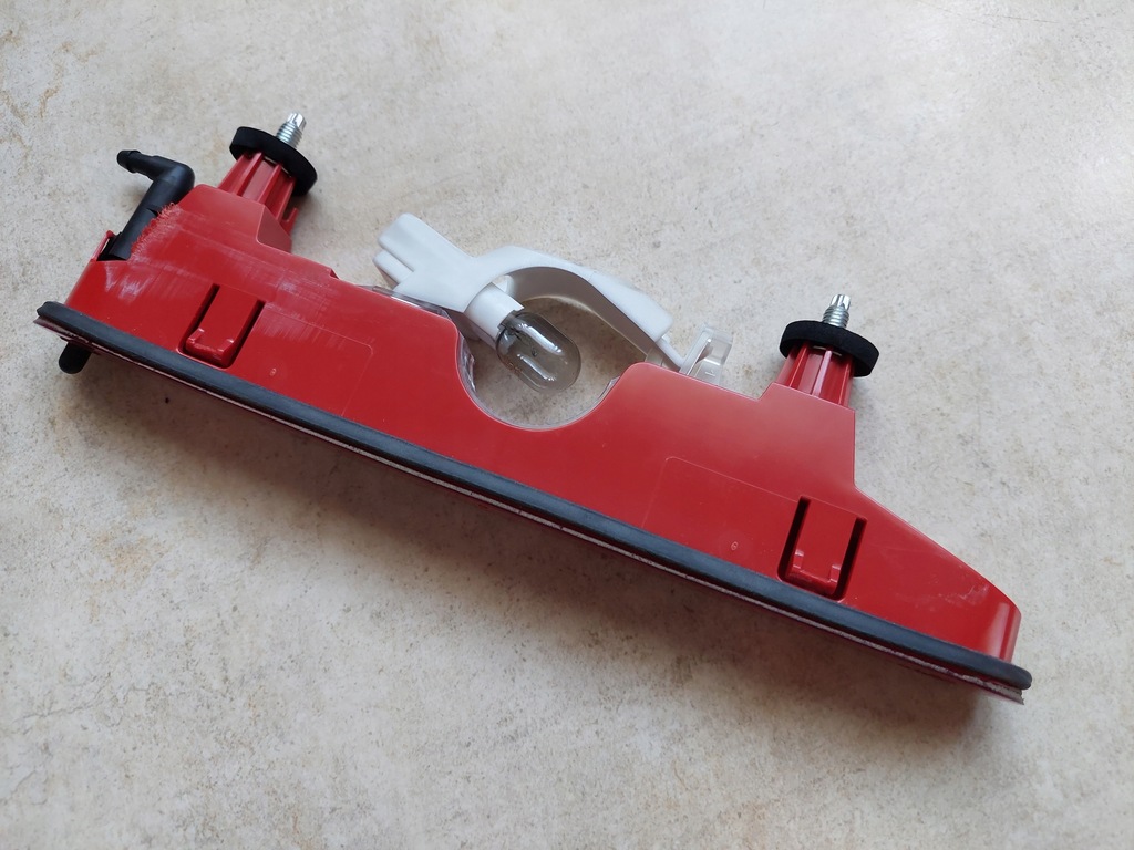 фото №4, Третій світло стоп - opel combo e - life