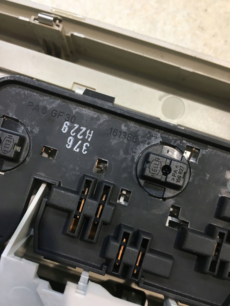 фото №9, Лампа стельовий land rover discovery iii