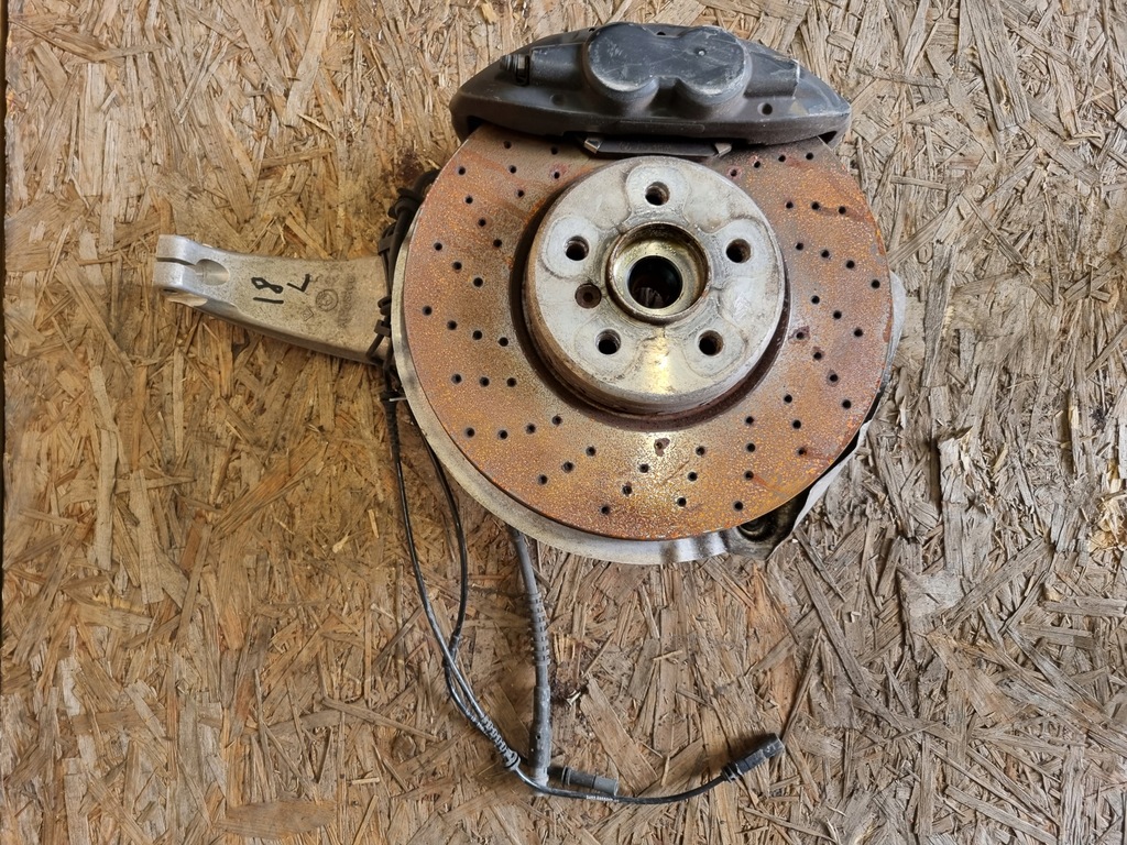 фото №1, Bmw i8 поворотний кулак ліва