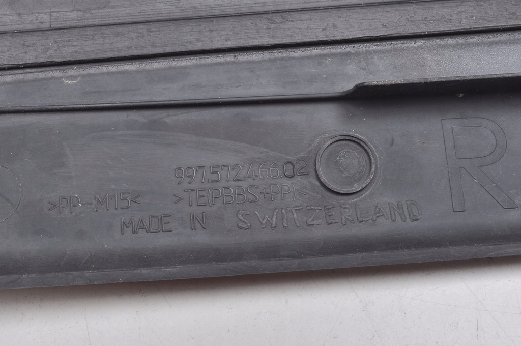 фото №9, Porsche 911 997 молдинг крыла 99757246602 правая