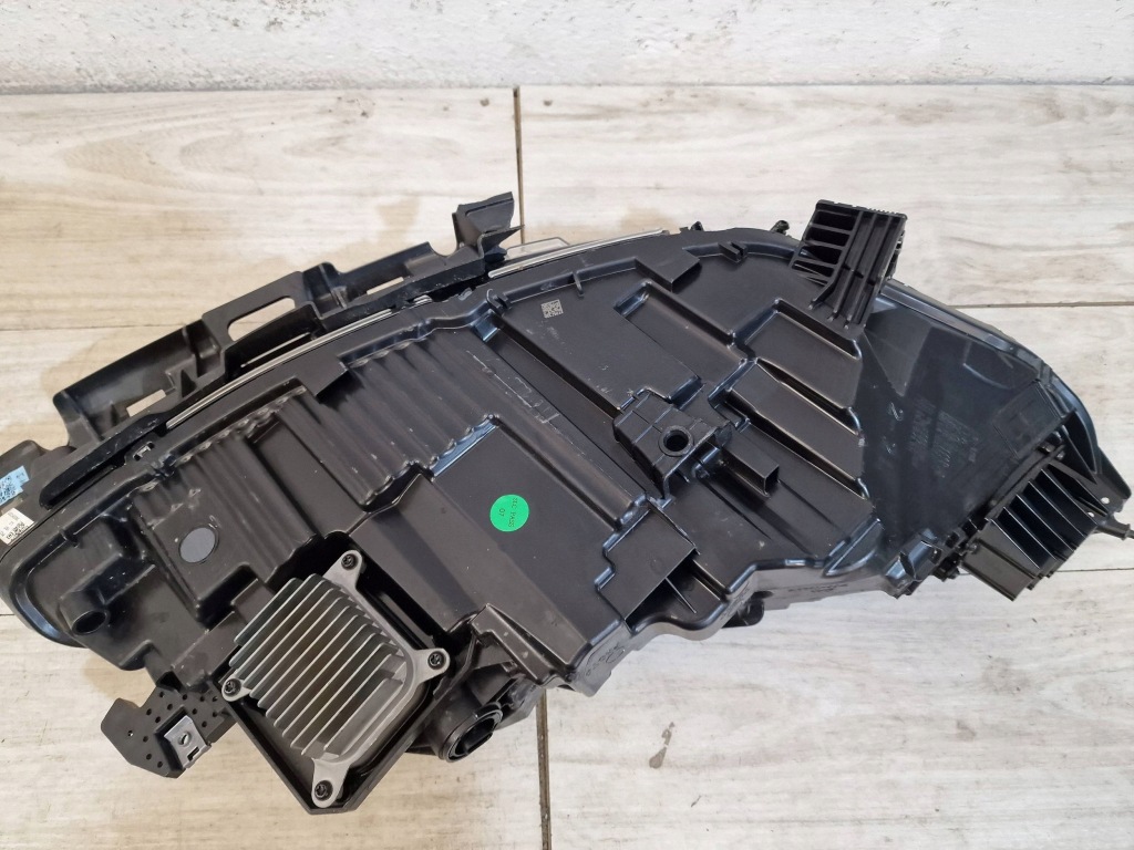 Tesla model 3 highland 2024- фара full led ліва європа Київ