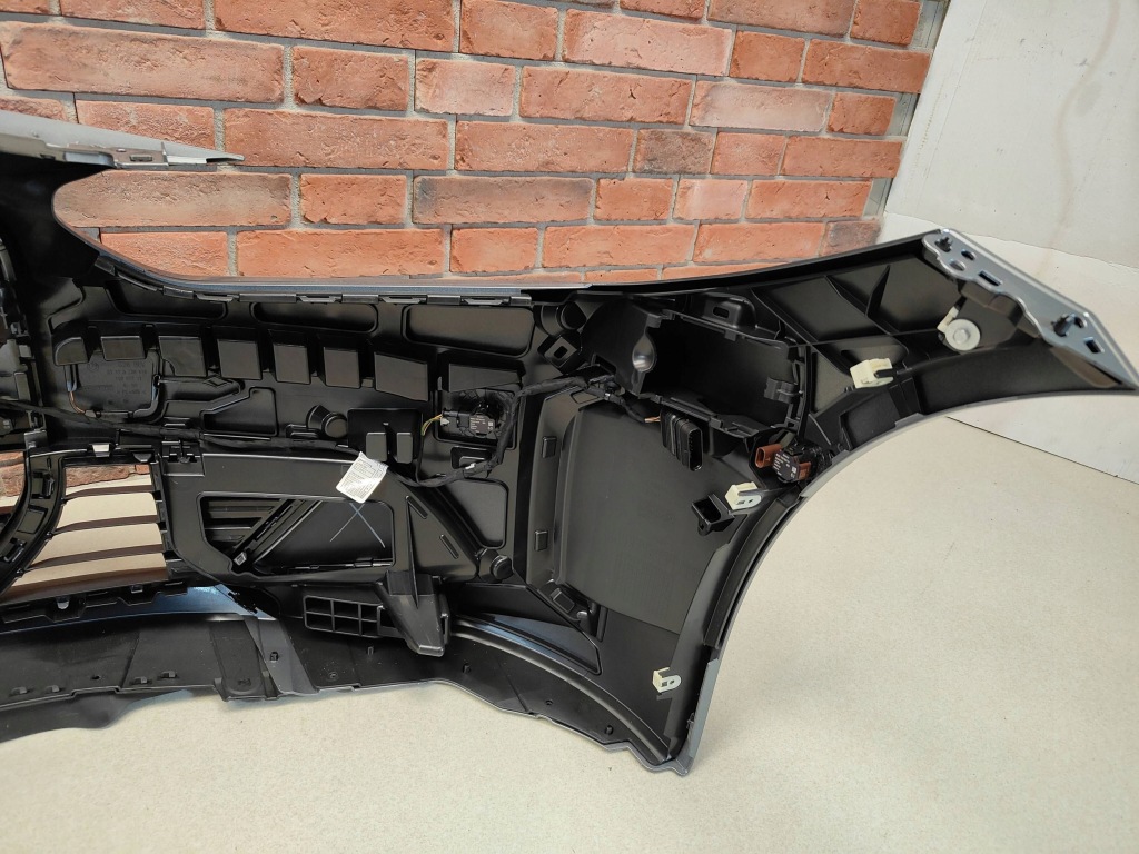 фото №14, Бампер перед передний basic kompletny bmw i4 g26 bev c4w skyscraper grey