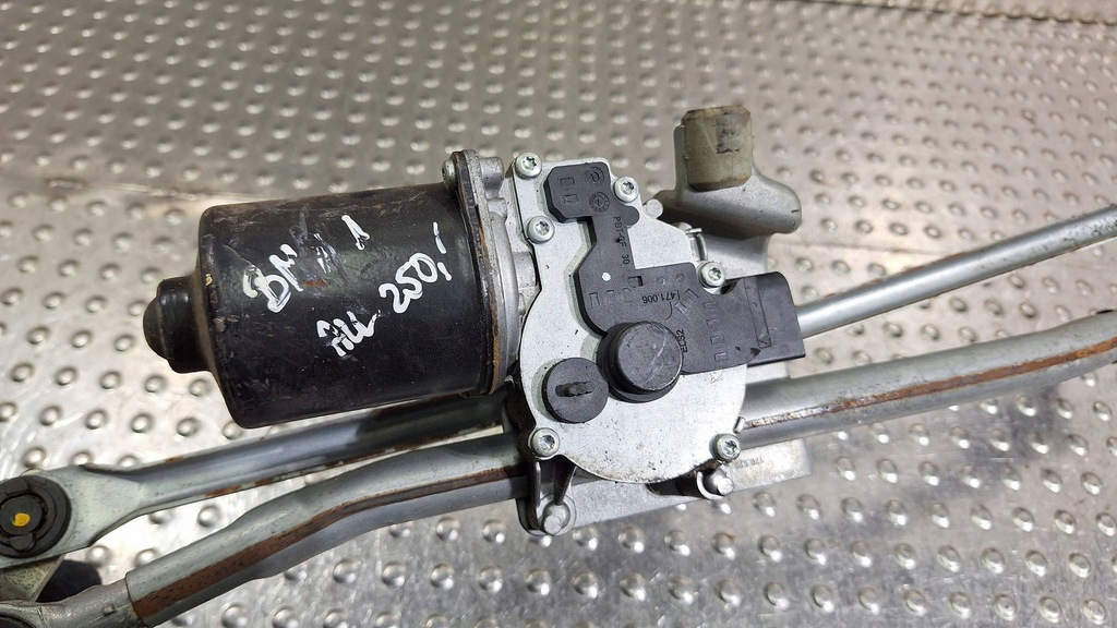 фото №8, Механизм моторчик дворник перед 7193036 bmw 1 e81 lift e87 europa