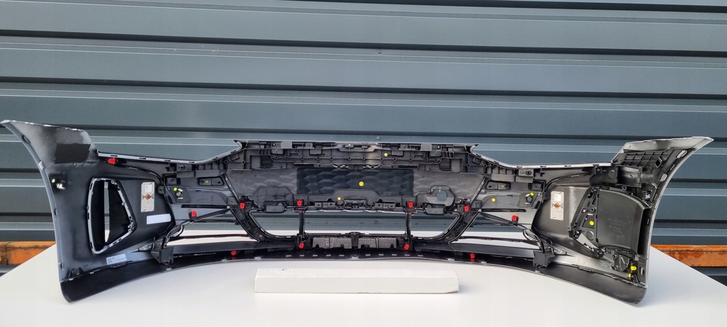 фото №10, Audi gt rs e-tron 4j3 бампер перед оригинал a088