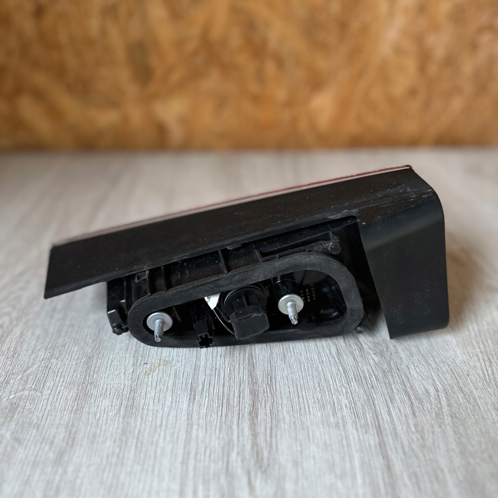 фото №2, Лампа задняя правая skoda kamiq 2021 rok