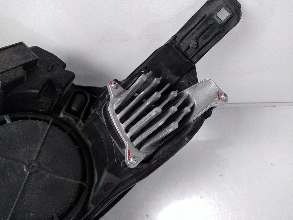 фото №6, Лампа правая перед opel crossland x 13467968 led