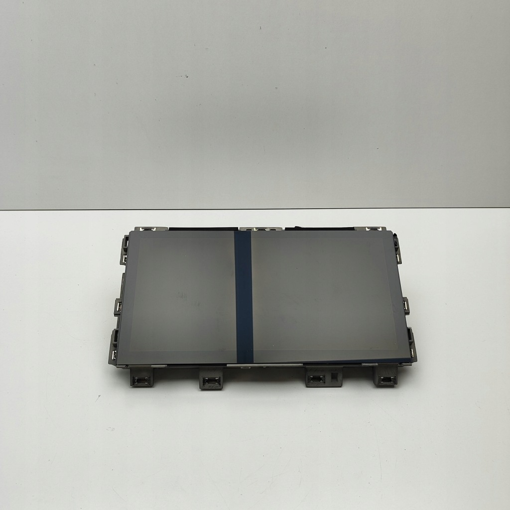 фото №1, Audi q4 sportback e-tron 2023 монітор / дисплей / екран