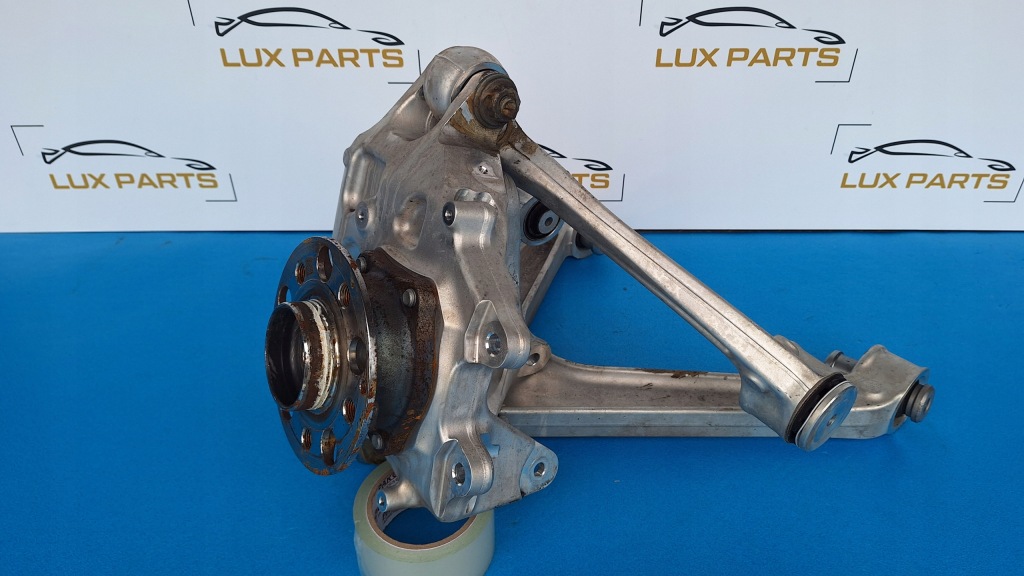 Купить Mercedes amg gt 190 поворотный кулак задняя правая с рычагами