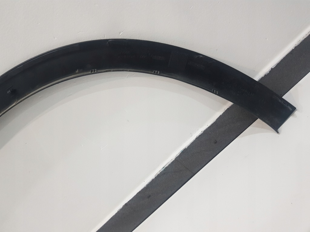 фото №5, Mercedes glc молдинг крыло a2548850600