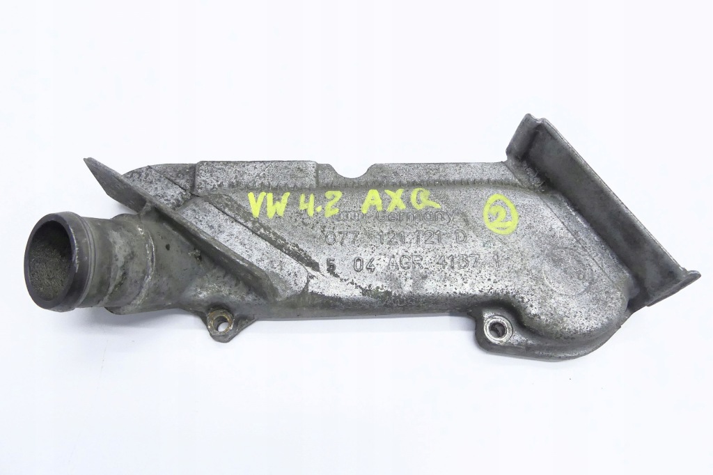 Купить Vw touareg 4.2 v8 axq патрубок воды