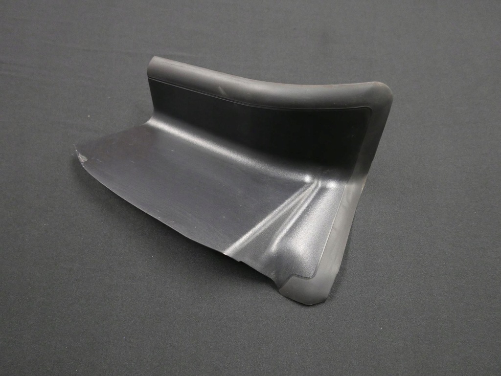 фото №1, Bmw x6 f16 x6m защита лампы правый задняя 7344898