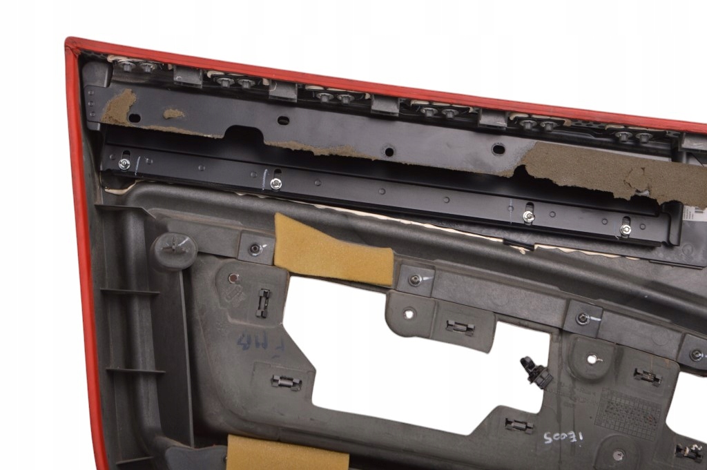 фото №10, Ferrari california f149 панель обивка обшивка дверь правый 69784700