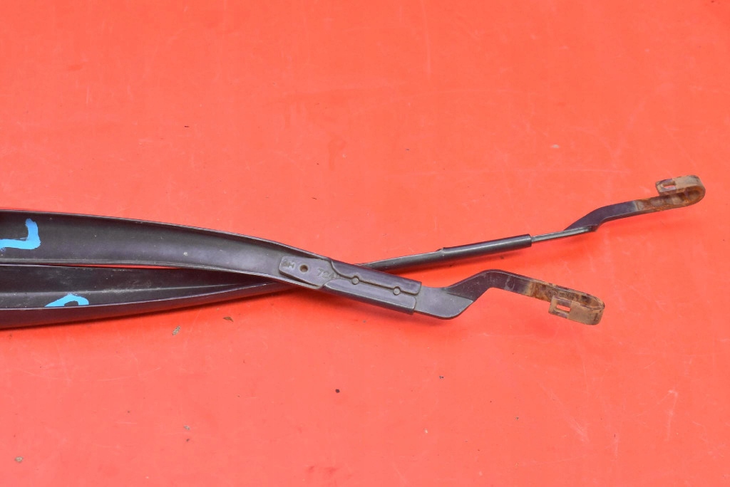 Важіль важелі двірник перед eu lexus is220 xe20 05-10 Недорого