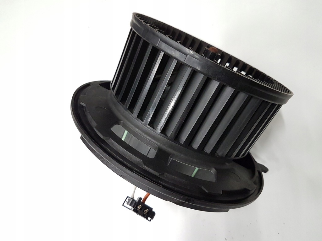 фото №1, Вентилятор повітродувка mercedes slk slc w172 11-19