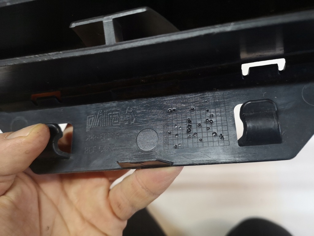 фото №8, Citroen c4 ii - решётка радиатора решётка радиатора polecam