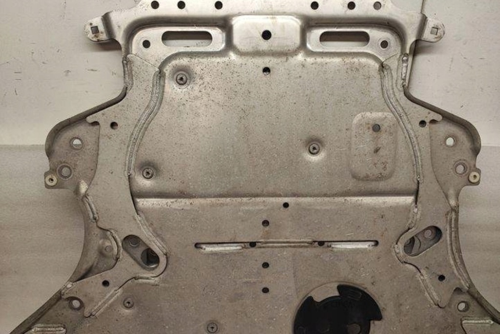 фото №8, Захист двигуна bmw 7 g11, g12 6865263 3.0l дизель 235kw 2018