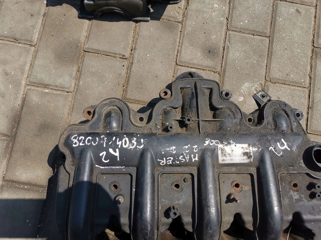 фото №13, Крышка клапанов 8200627939 master 2.2 2.5 dci