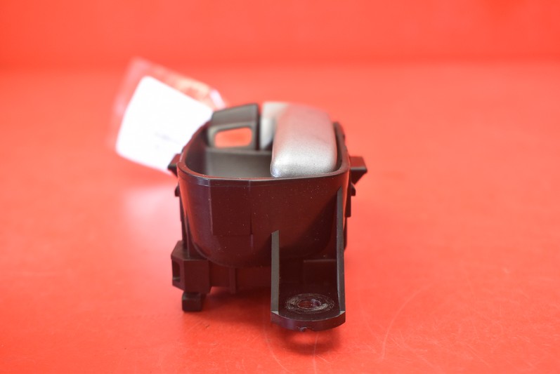 фото №4, Ручка внутрішня права перед suzuki grand vitara 2 ii 05-08