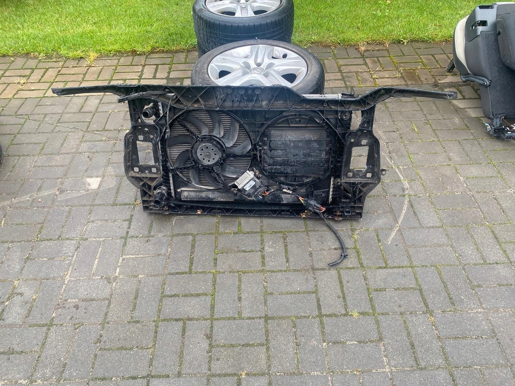 фото №8, Audi a4 b8 2.0 tdi kombi комплект радиатор вентиляторов 8k0260403af