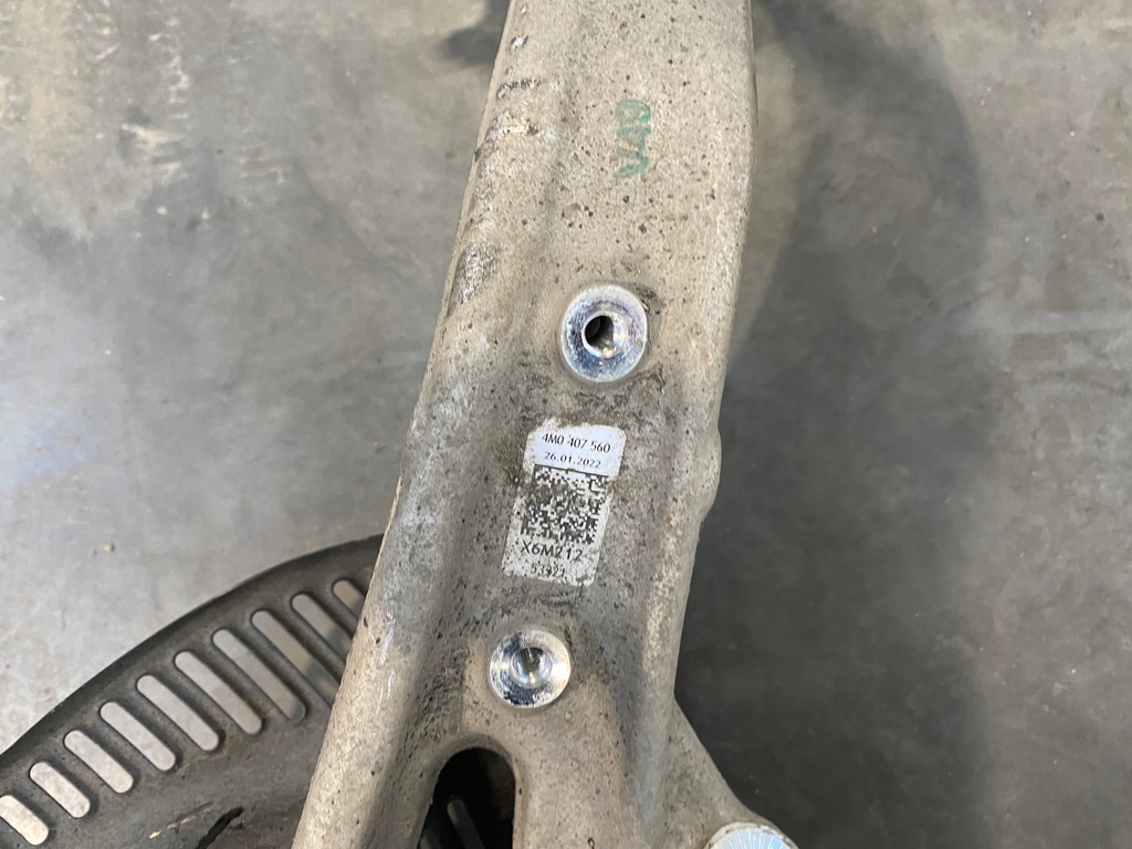 фото №7, Audi e-tron 55 поворотний кулак правий перед важелі 4m0407560