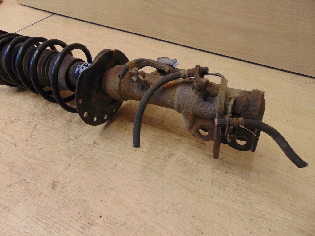 фото №8, Амортизатор mc person правый перед toyota iq 1.0