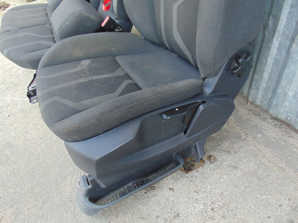 фото №9, Сидіння сидіння перед ford connect mk2 2+1 підголівники