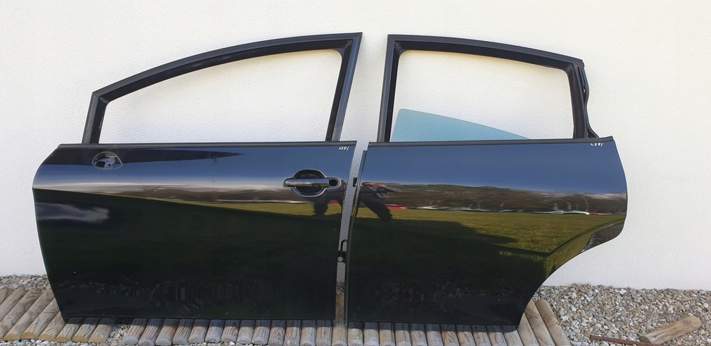 фото №1, Дверь передние lub задние seat leon ii 2005- lz9y