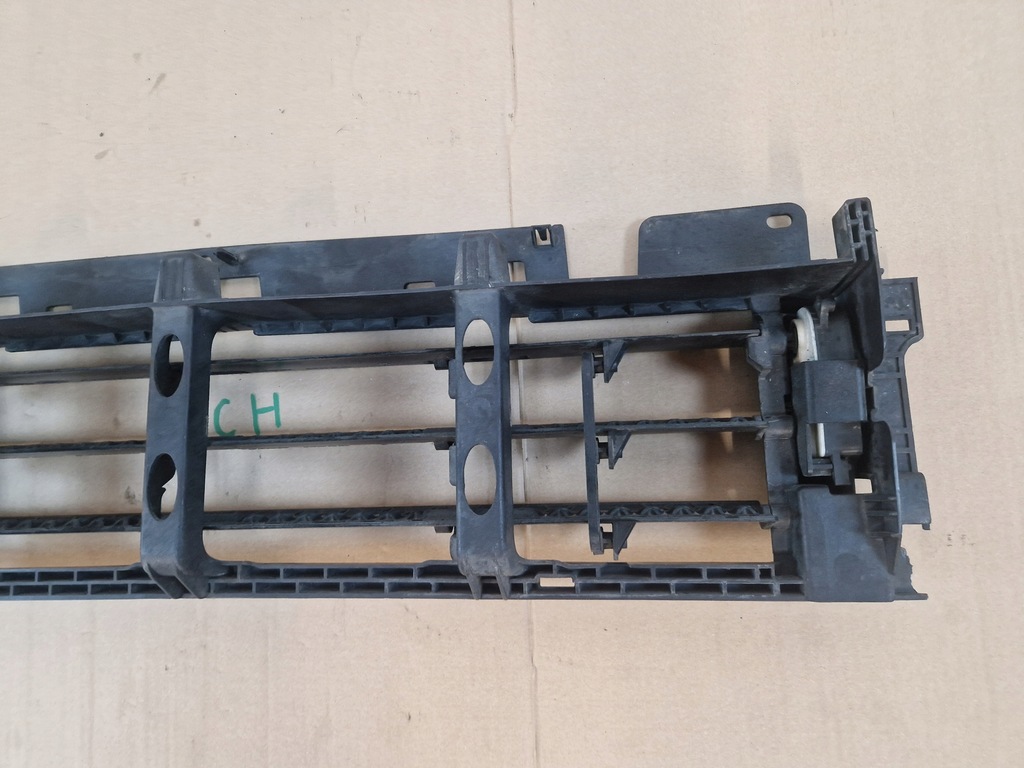 фото №6, Jaguar f-pace 2021- жалюзи воздуховод воздуха lx73-8a118